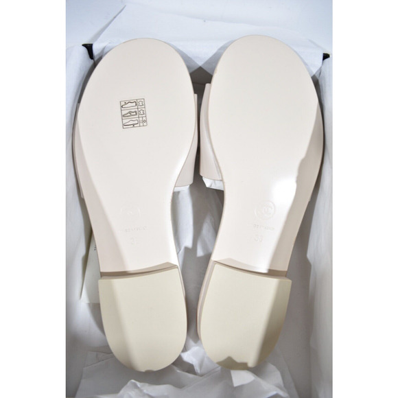 Chanel 23P Ivory White Leather CC Logo Letter Mules Slide Slip Sandal Flat 38 - Picture 12 of 12